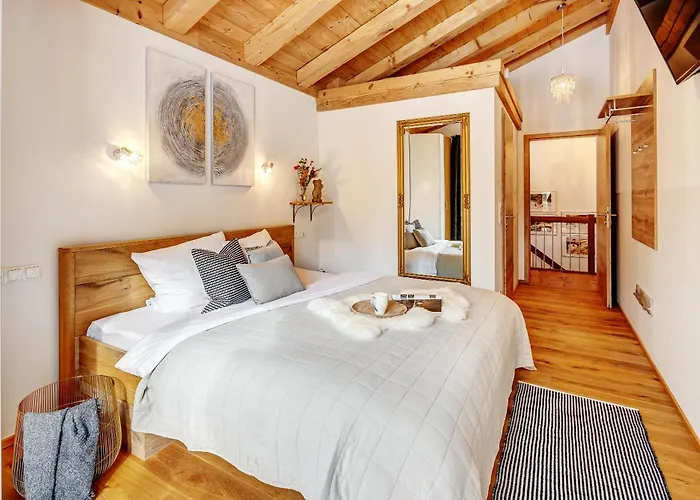 Landhaus Trinis - Gaestezimmer - Bad - Bett - Kleine Kaffee - Tee-Theke Mit Kuehlschrank - Parkplatz