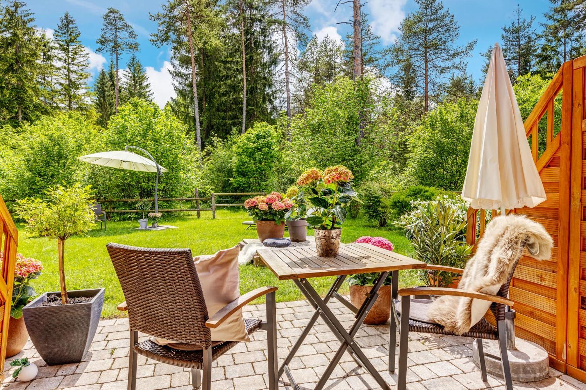 Vakantiehuis Trinis - Gaestezimmer - Bad - Bett - Kleine Kaffee - Tee-theke Mit Kuehlschrank - Parkplatz *